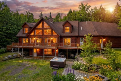/international/us/75-valley-view-drive-newry-me-110107378943/