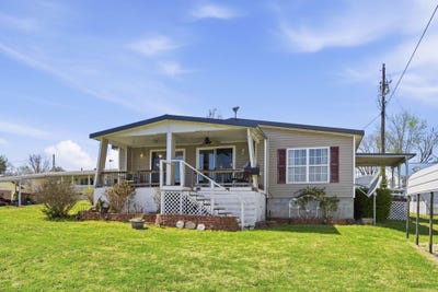 /international/us/209-lake-circle-drive-galena-mo-110108189518/