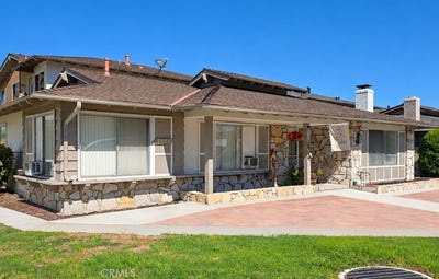 /international/us/5561-reno-huntington-beach-ca-110120146342/