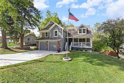 /international/us/8906-millstone-drive-lenexa-ks-110107691064/