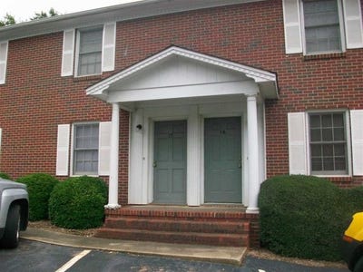 /international/us/220-calhoun-street-clemson-sc-110088190906/