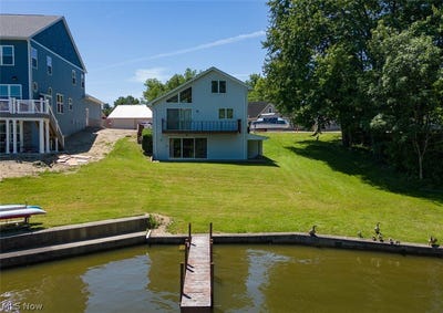 /international/us/654-pine-drive-lake-milton-oh-110108552962/