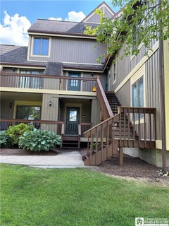 /international/us/4456-old-road-camelot-clymer-ny-110108947018/
