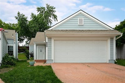 /international/us/1425-birdseye-court-blue-springs-mo-110105085515/