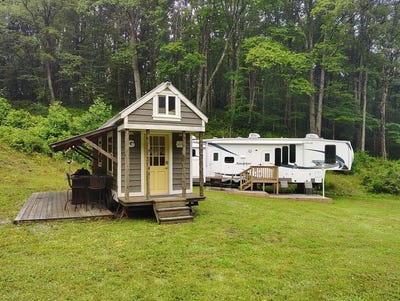/international/us/1570-shop-hollow-road-pocahontas-va-110101074388/?lang=zh-cn