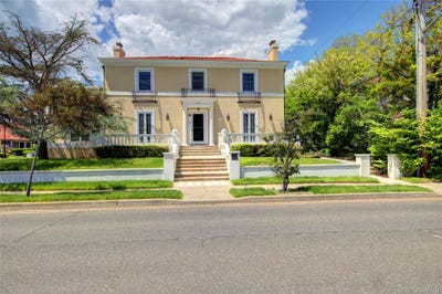 /international/us/159-magnolia-boulevard-long-beach-ny-110108540443/