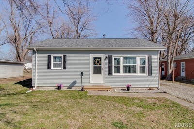 /international/us/907-w-exchange-street-jerseyville-il-110106281107/