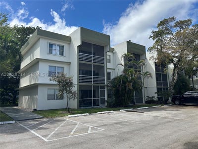 /international/us/4205-n-university-dr-sunrise-fl-110108444486/
