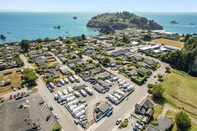 /international/us/305-ocean-trinidad-ca-110094492254/