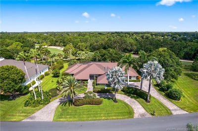 /international/us/6611-sw-thistle-terrace-palm-city-fl-110101102338/