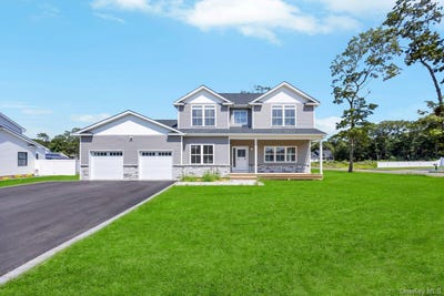 /international/us/cardinal-court-lot-2-ridge-ny-110109587246/