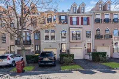 /international/us/451-hartford-dr-nutley-twp-nj-110108474649/