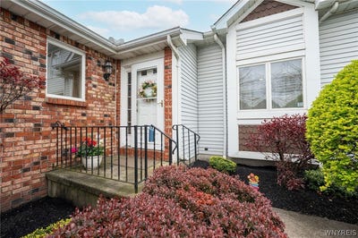 /international/us/17-niagara-shore-drive-tonawanda-ny-110108061311/