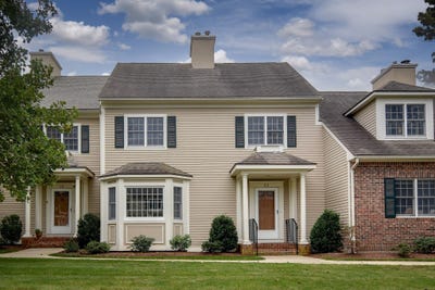 /international/us/23-powder-hill-way-westborough-ma-110120106697/