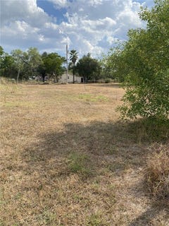/international/us/419-ne-5th-street-ne-lot-19-20-premont-tx-110101828646/