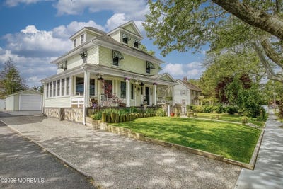 /international/us/718-mclean-avenue-point-pleasant-beach-nj-110108221229/