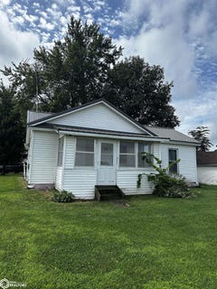 /international/us/511-middle-street-brooklyn-ia-110101051578/