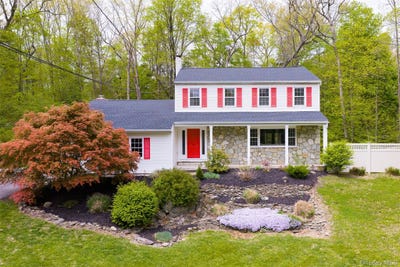 /international/us/25-hudson-drive-hyde-park-ny-110107697327/