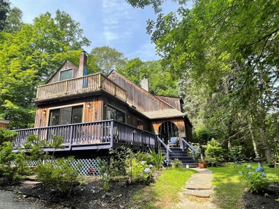 /international/us/34-mount-airy-road-e-croton-on-hudson-ny-110101370260/?lang=en