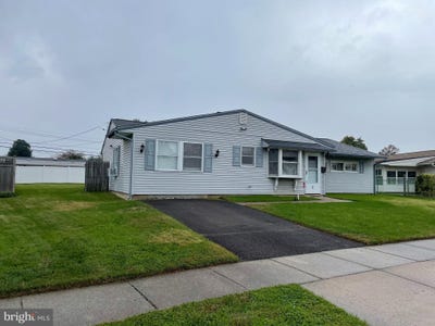 /international/us/3-lilac-lane-levittown-pa-110108956679/