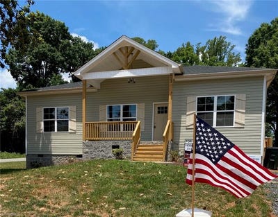/international/us/613-kendall-street-eden-nc-110105426130/