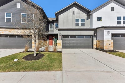 /international/us/17012-marsh-wren-pass-dr-pflugerville-tx-110105396732/