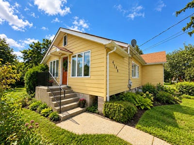 /international/us/4708-roslyn-road-downers-grove-il-110120459153/
