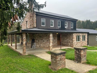 /international/us/1300-townline-road-mayport-pa-110105783995/