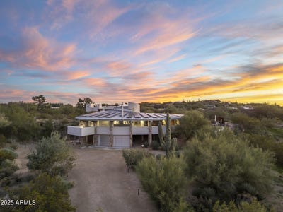 /international/us/7915-e-primrose-path-carefree-az-110108124779/