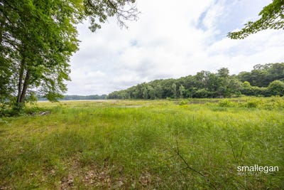 /international/us/3747-s-sweet-lake-drive-twin-lake-mi-110101135527/