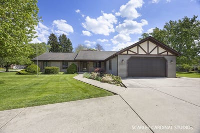 /international/us/5s440-beau-bien-boulevard-naperville-il-110107821837/