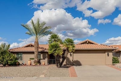 /international/us/2122-leisure-world-mesa-az-110105888837/