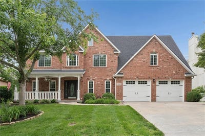 /international/us/1206-sw-misty-creek-street-blue-springs-mo-110108361359/