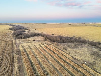 /international/us/tbd-county-rd-330-rush-center-ks-110104997948/