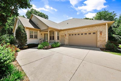 /international/us/1316-woodgrove-way-sun-prairie-wi-110100756546/