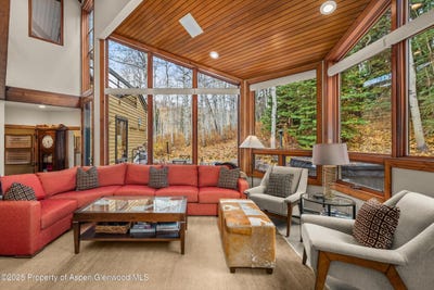 /international/us/140-forest-lane-snowmass-village-co-110061500044/