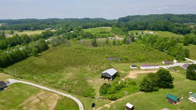 /international/us/2035-mount-salem-road-london-ky-110098029238/
