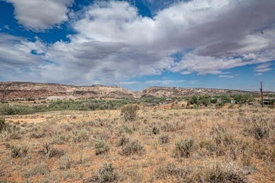 /international/us/365-n-700-w-escalante-ut-110108754196/