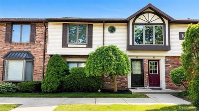 /international/us/2232-london-bridge-drive-rochester-hills-mi-110108498230/