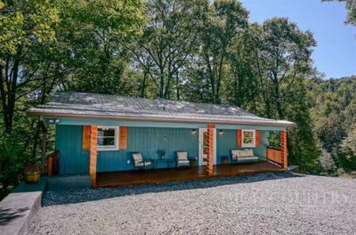 /international/us/623-wintergreen-drive-boone-nc-110107762291/