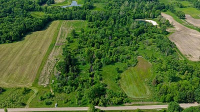 /international/us/valley-highway-vermontville-mi-110108612187/