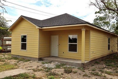 /international/us/810-saint-joseph-street-alice-tx-110101405590/?lang=en