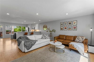 /international/us/1736-3rd-street-ne-minneapolis-mn-110108576582/
