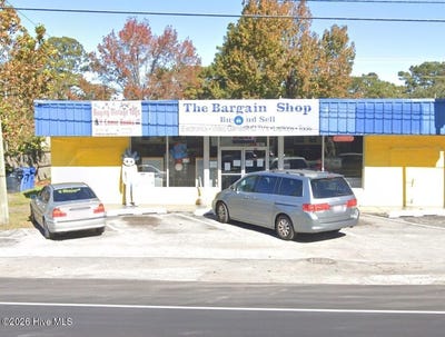 /international/us/1907-lejeune-boulevard-jacksonville-nc-110108126027/