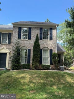 /international/us/8527-fountain-valley-drive-montgomery-village-md-110110165813/