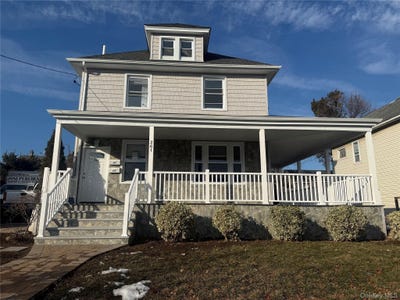 /international/us/261-wilson-avenue-westbury-ny-110105285570/