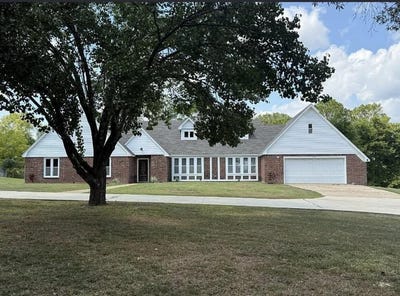 /international/us/2010-lawndale-dr-tupelo-ms-110106494214/