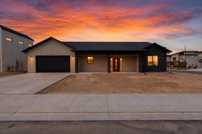 /international/us/369-toms-canyon-drive-fruita-co-110108547170/