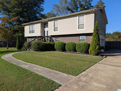 /international/us/665-mcclain-road-hueytown-al-110120409387/