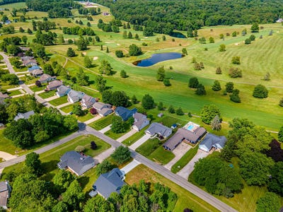 /international/us/846-fairway-drive-howard-oh-110098619373/